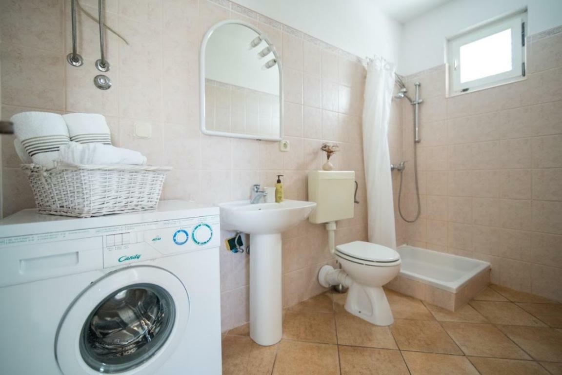 Apartments Petranic スペタル エクステリア 写真
