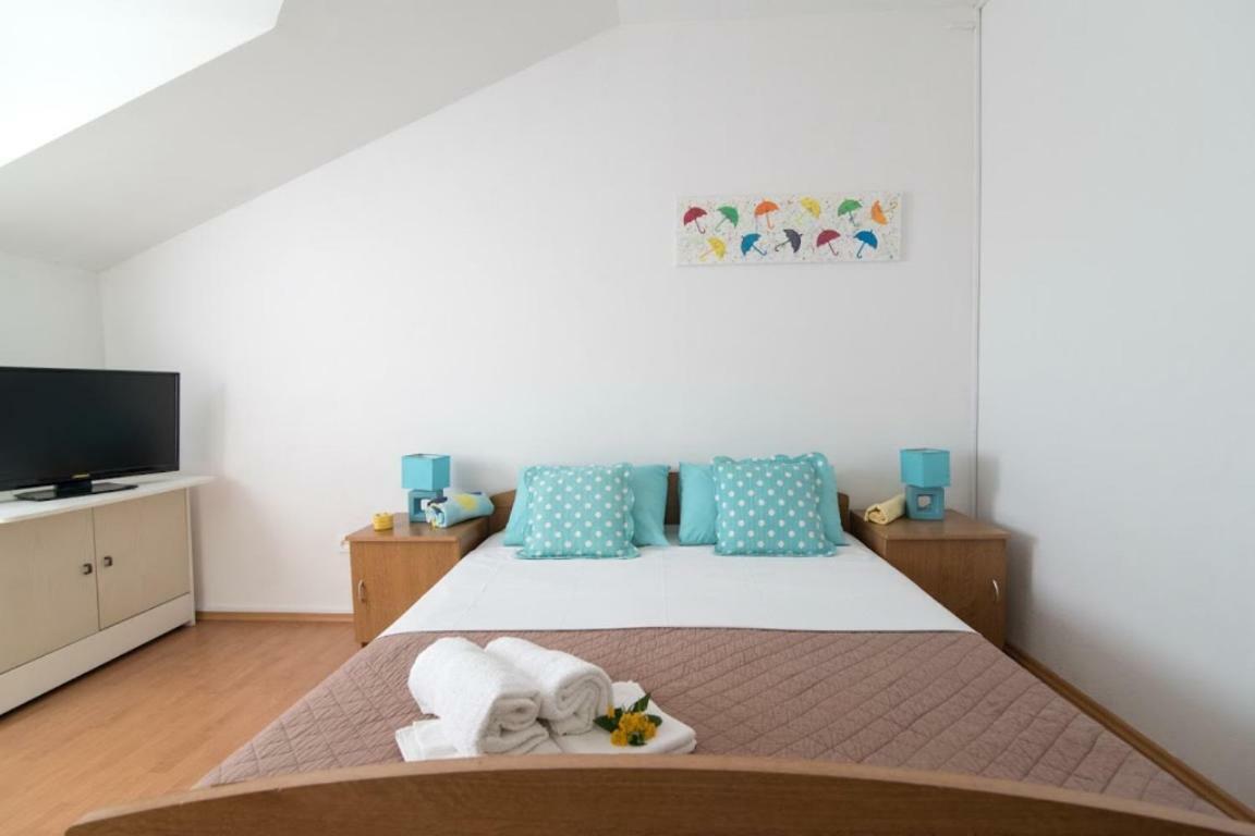Apartments Petranic スペタル エクステリア 写真